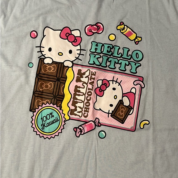 Hello Kitty Tee - Picture 2 of 3